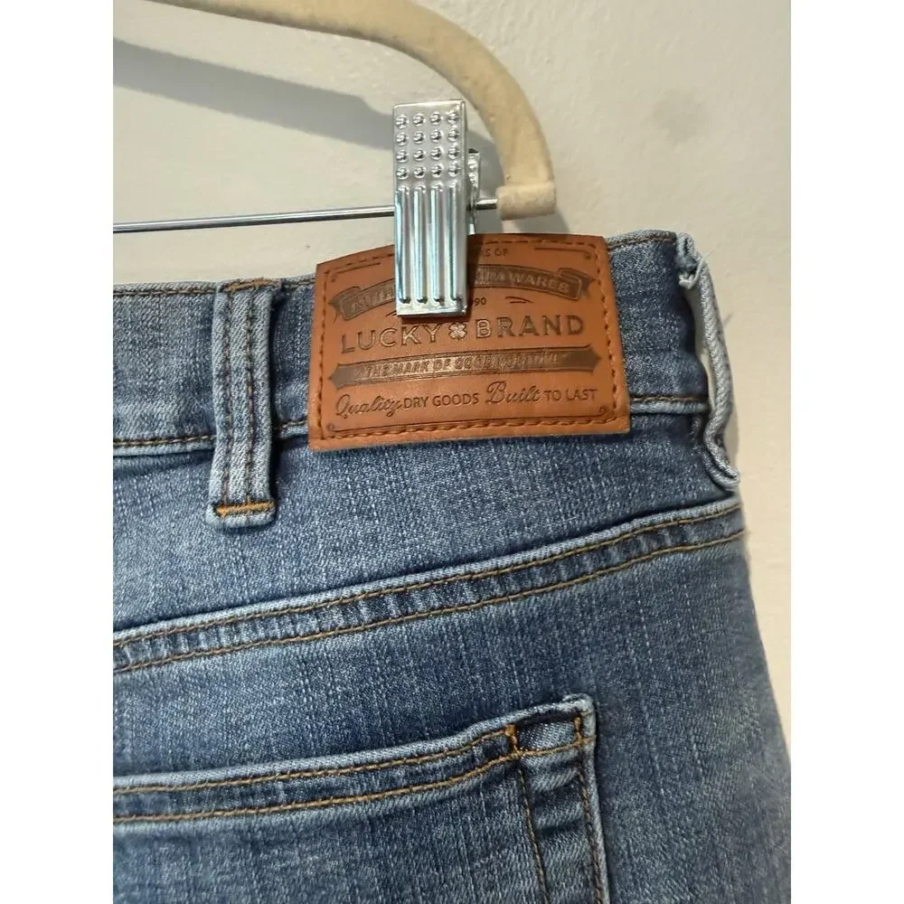 Lucky Brand 181 Relaxed Straight Jeans Mens 40x32 Blue Denim Whiskering Logo